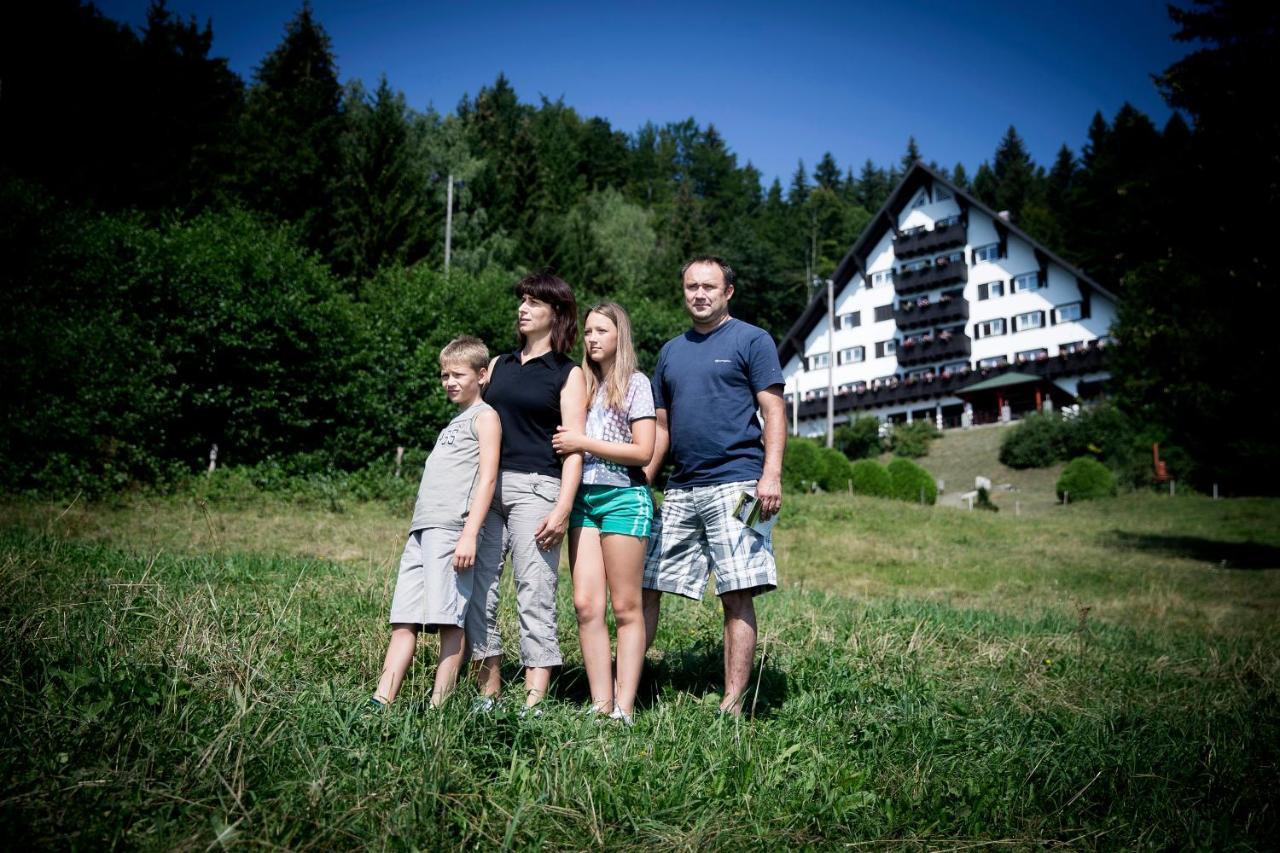 Hotel Tisa Pohorje Hocko Pohorje Exterior photo